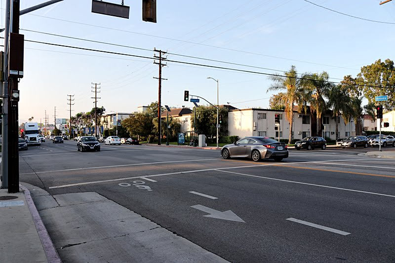 Fresno, CA – One Injured in Car Crash on CA Highway 99