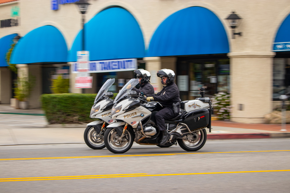 Bakersfield, CA – Two Police Officers Run Over by Car on White Lane near S Real Rd