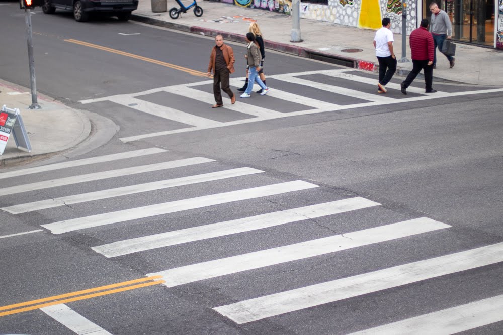 Fresno, CA – Pedestrian Injured in Crash at Olive and Hughes Avenue