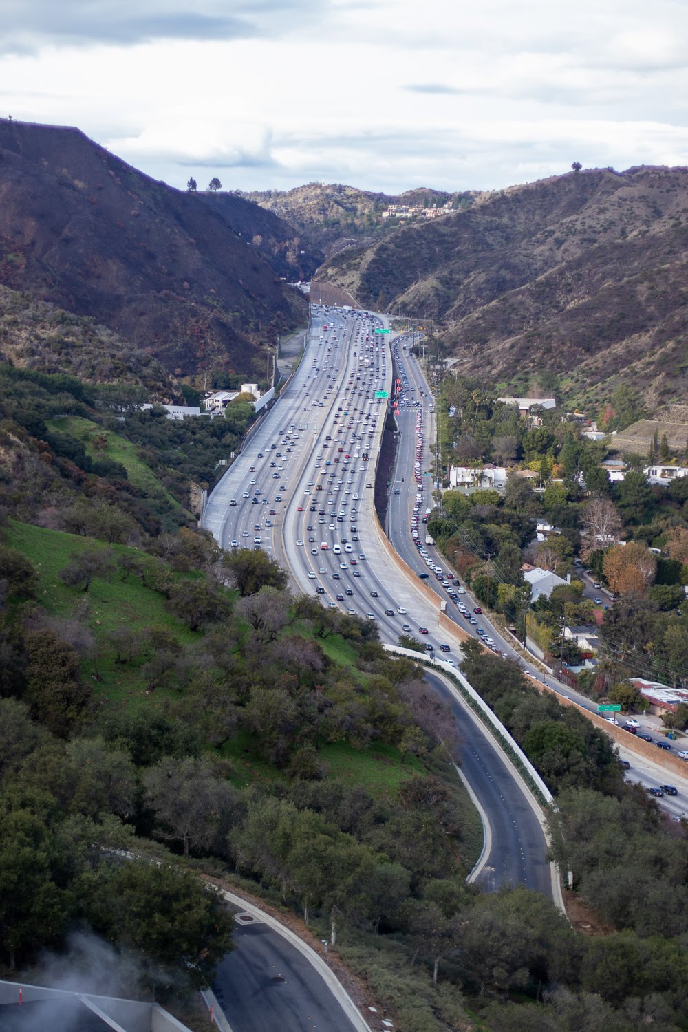 Stockton, CA – Major Vehicle Crash on I-5 S near Walnut Grove Rd