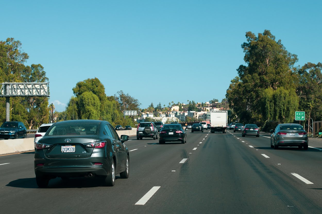 Modesto, CA – Big-Rig Crash on W Main St & N Faith Causes Injuries