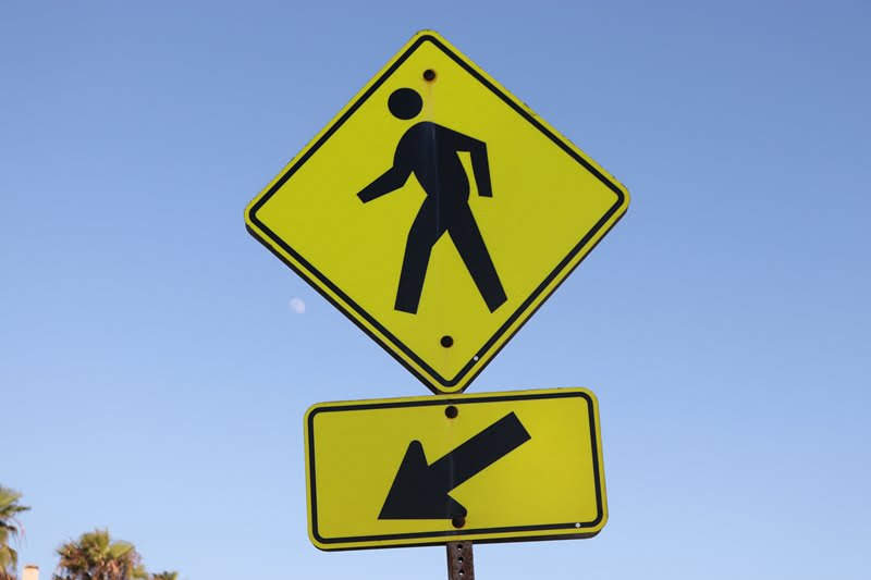 Bakersfield, CA – Pedestrian Killed on Taft Hwy at Erro Ranch Rd