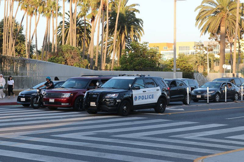 Clovis, CA – Cops say a reckless driver did donuts at the Clovis intersection