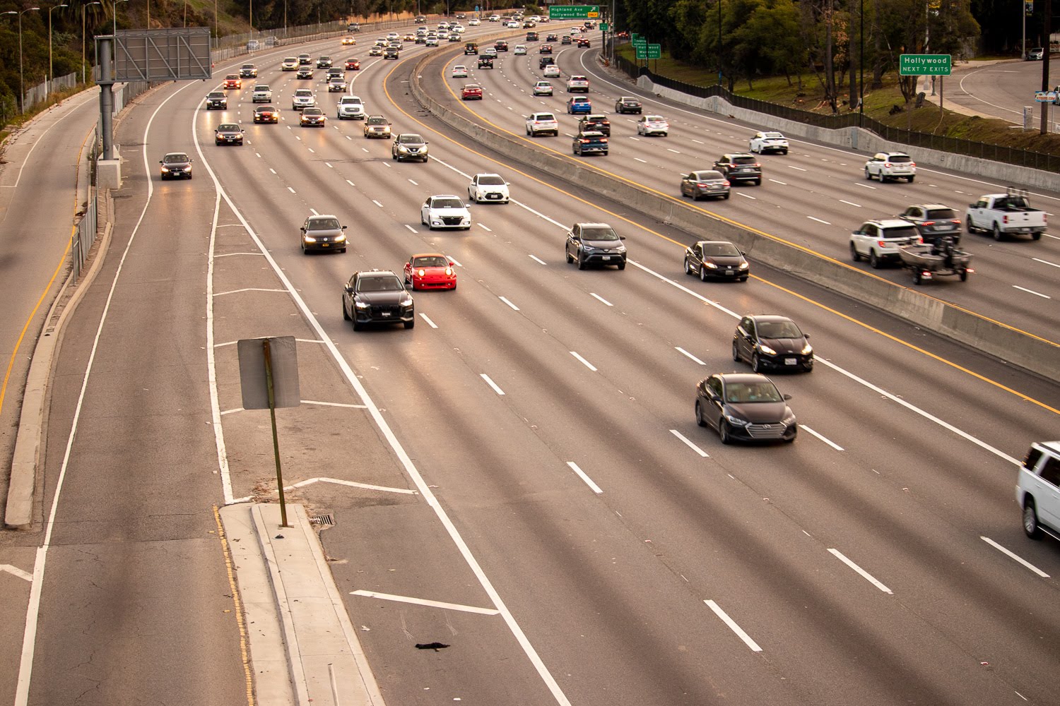 Antioch, CA – Two-Car Crash Takes One Life on Wilbur Ave near Wilbur Lane