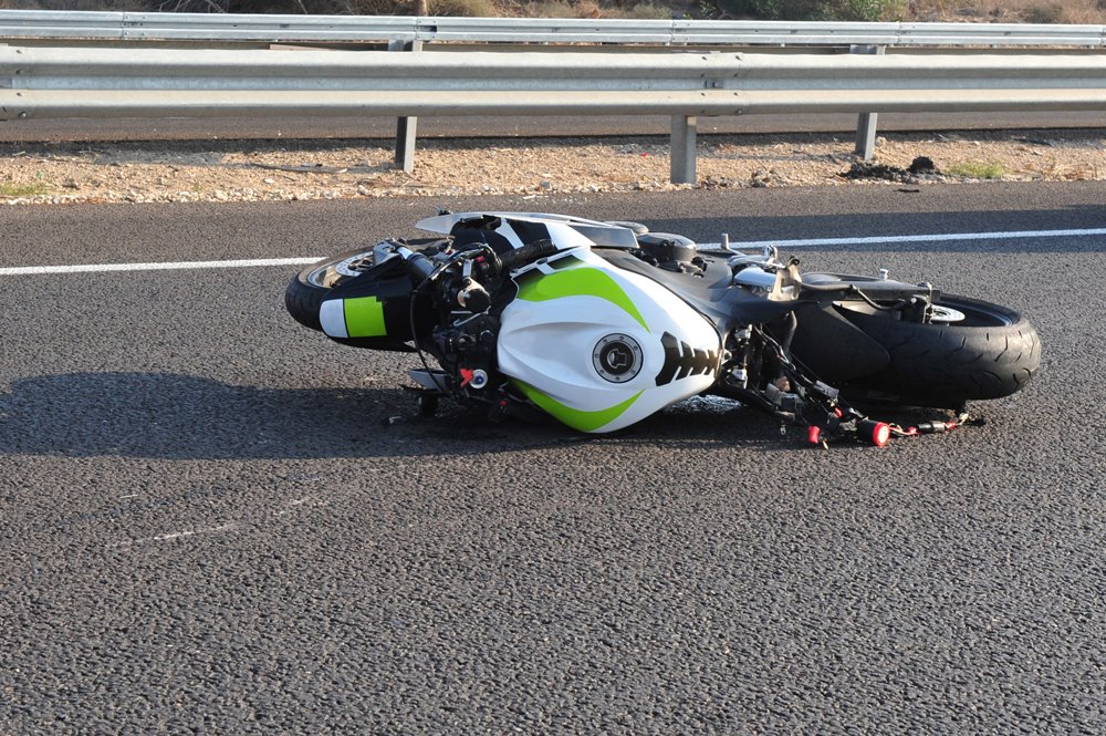 Fresno, CA – Fatal Motorcycle Crash on McKinley Ave near Temperance Ave