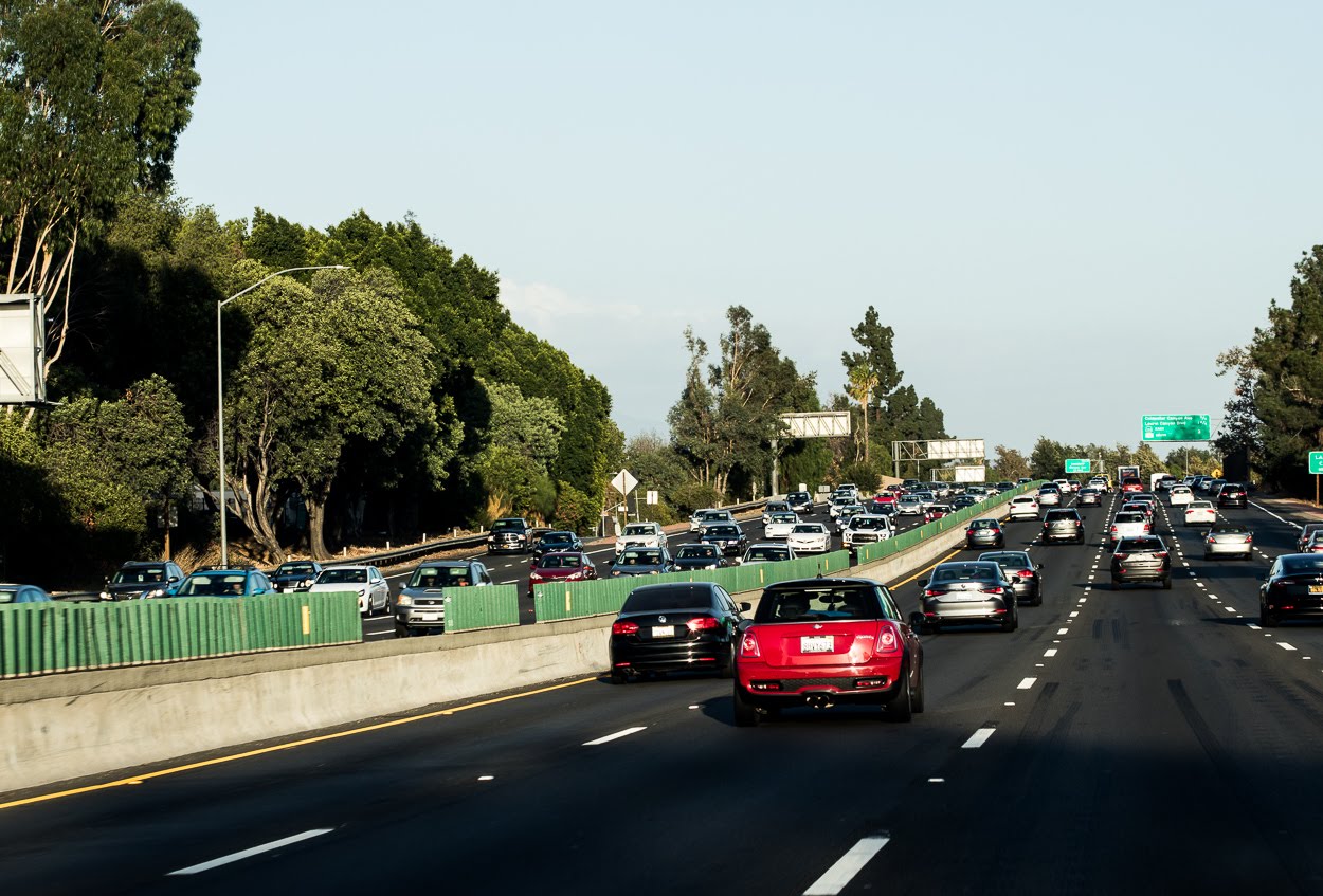 Bakersfield, CA – One Killed in 3-Car Accident on Brundage Ln near Eye St