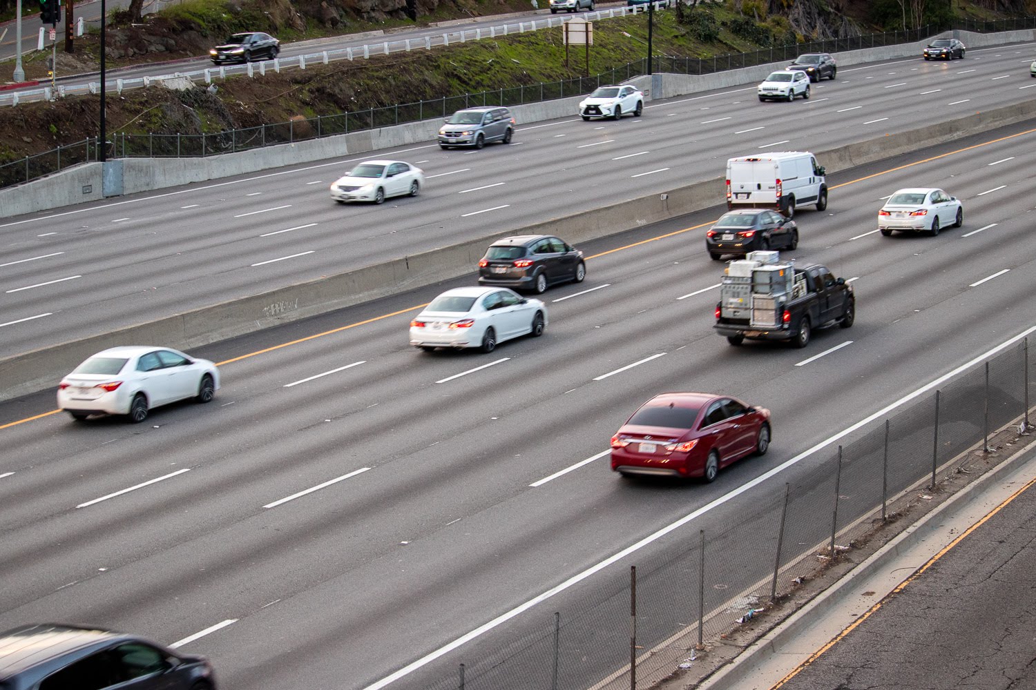 Stockton, CA – Auto Accident at E Park St & N Airport Way Causes Injuries, Traffic Delays