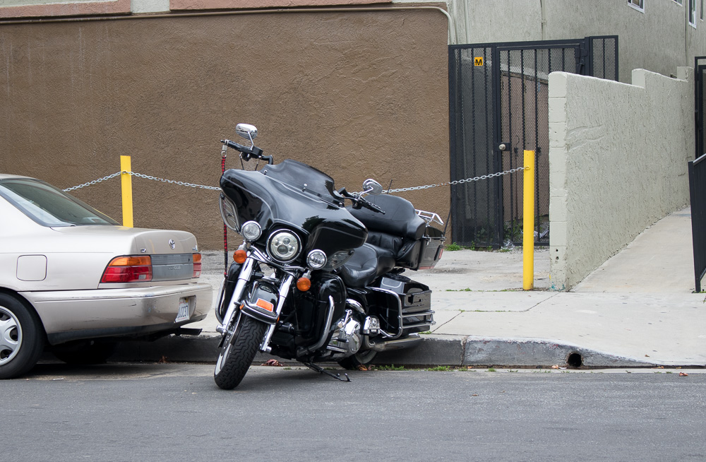 Fresno, CA – Motorcyclist Hospitalized After Wreck on Hwy 41 near Bullard Ave