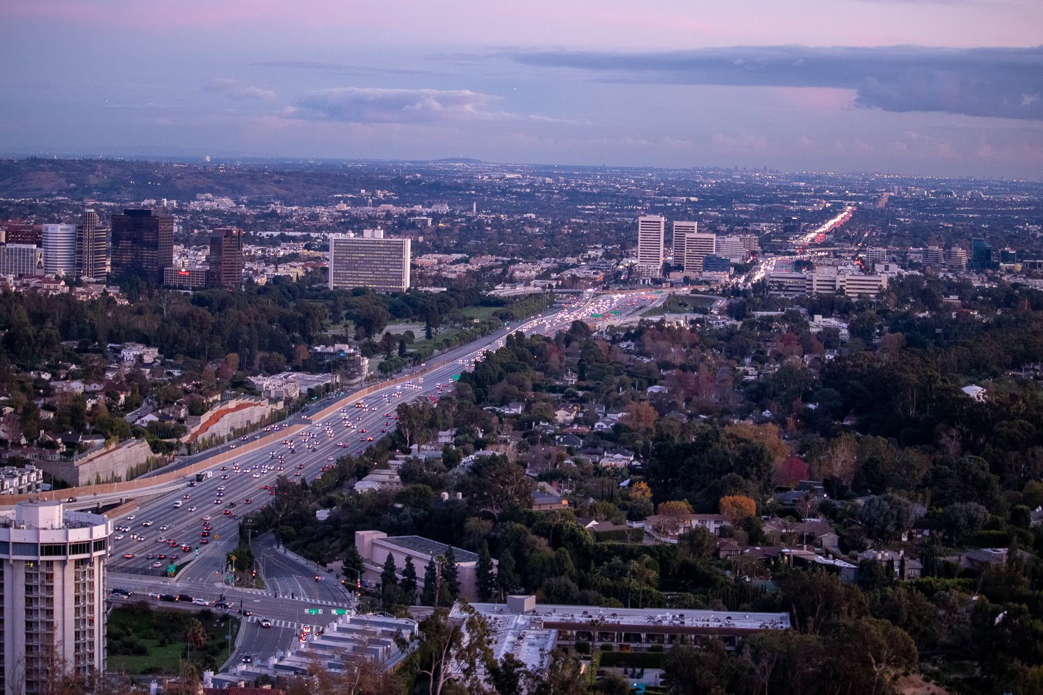 Stockton, CA – Vehicle Accident Ends in Injuries on W March Ln near 99 Cents Only Store